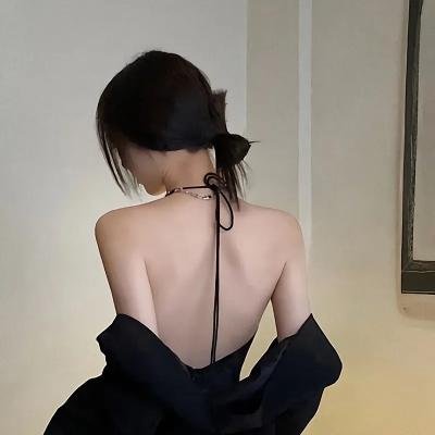 狗吃掉了影子